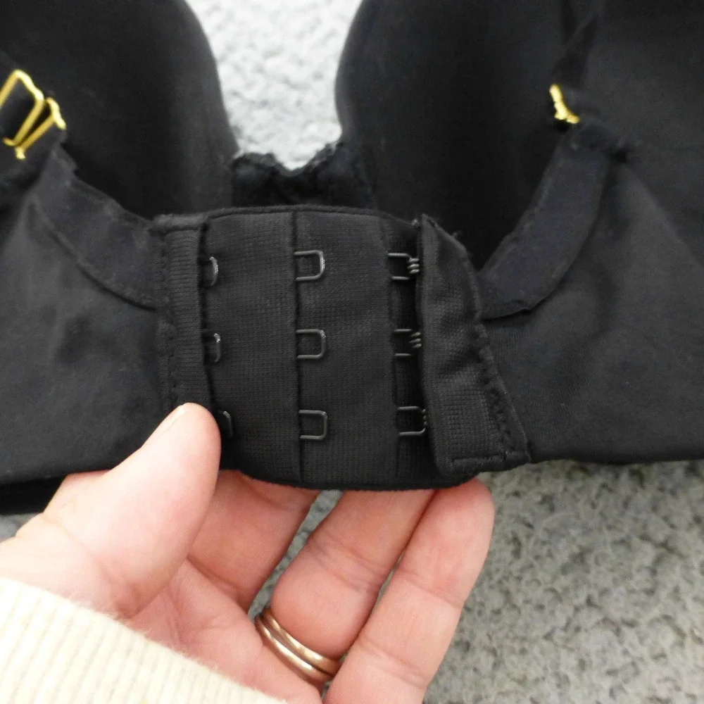 Soma Embraceable Perfect Coverage Black Bra 40C Underwire Adjustable Straps